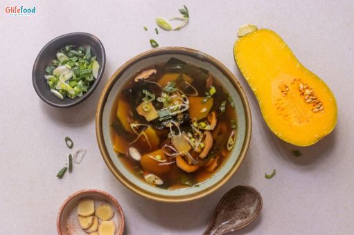 CANH BÍ ĐỎ TẢO XOẮN CHILE